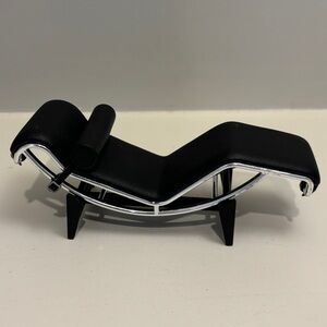 Miniature LC4 Chaise Lounge chair by Le Corbusier Toy figurine